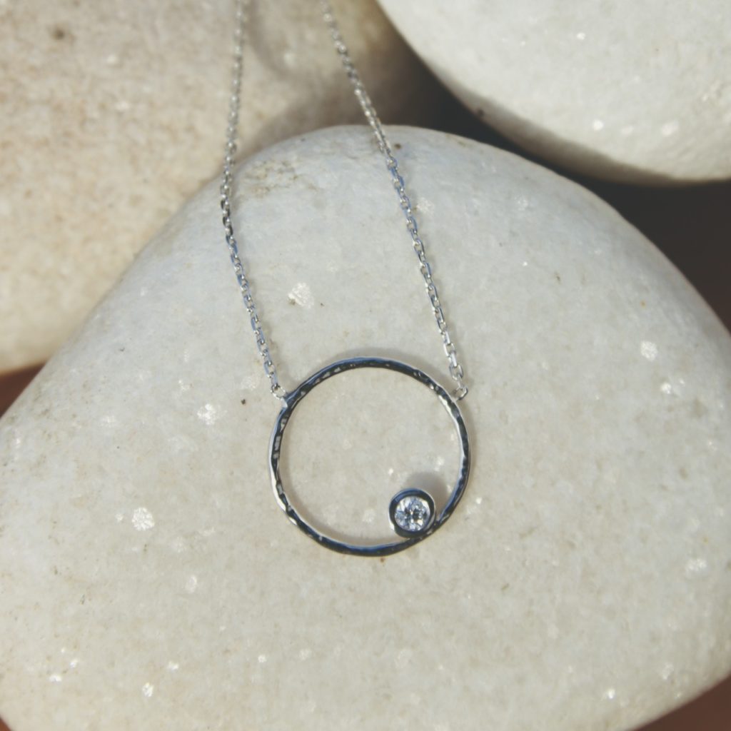 Collier Onde Or gris diamant