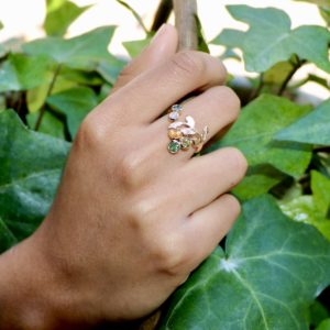Green Glycine Ring