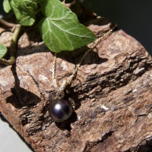Pendant Tahitian ribbon and diamonds